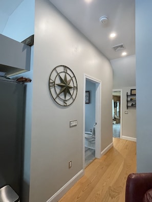 Interior - Lakefront house (Naples)