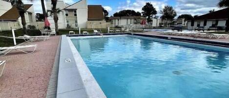 Außenpool, beheizter Pool