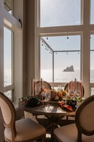 House, Private Bathroom, Ocean View (Lookout) | Interior