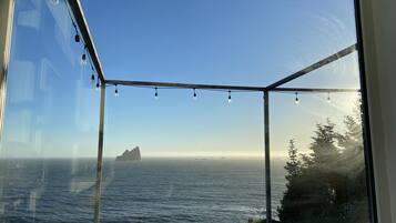 House, Private Bathroom, Ocean View (Lookout) | Exterior