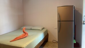 1 chambre, accès au Wi-Fi (inclus), literie fournie