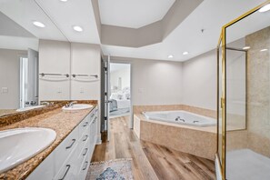 Combined shower/bathtub, jetted bath, hair dryer, towels - Three Bedroom Condo Complimentary Boat Slip! (Orange Beach)