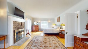 6 Schlafzimmer, Schreibtisch, Bügeleisen/Bügelbrett, kostenloses WLAN