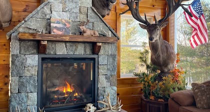 10 Bedroom Lodge Retreat on Deer Farm