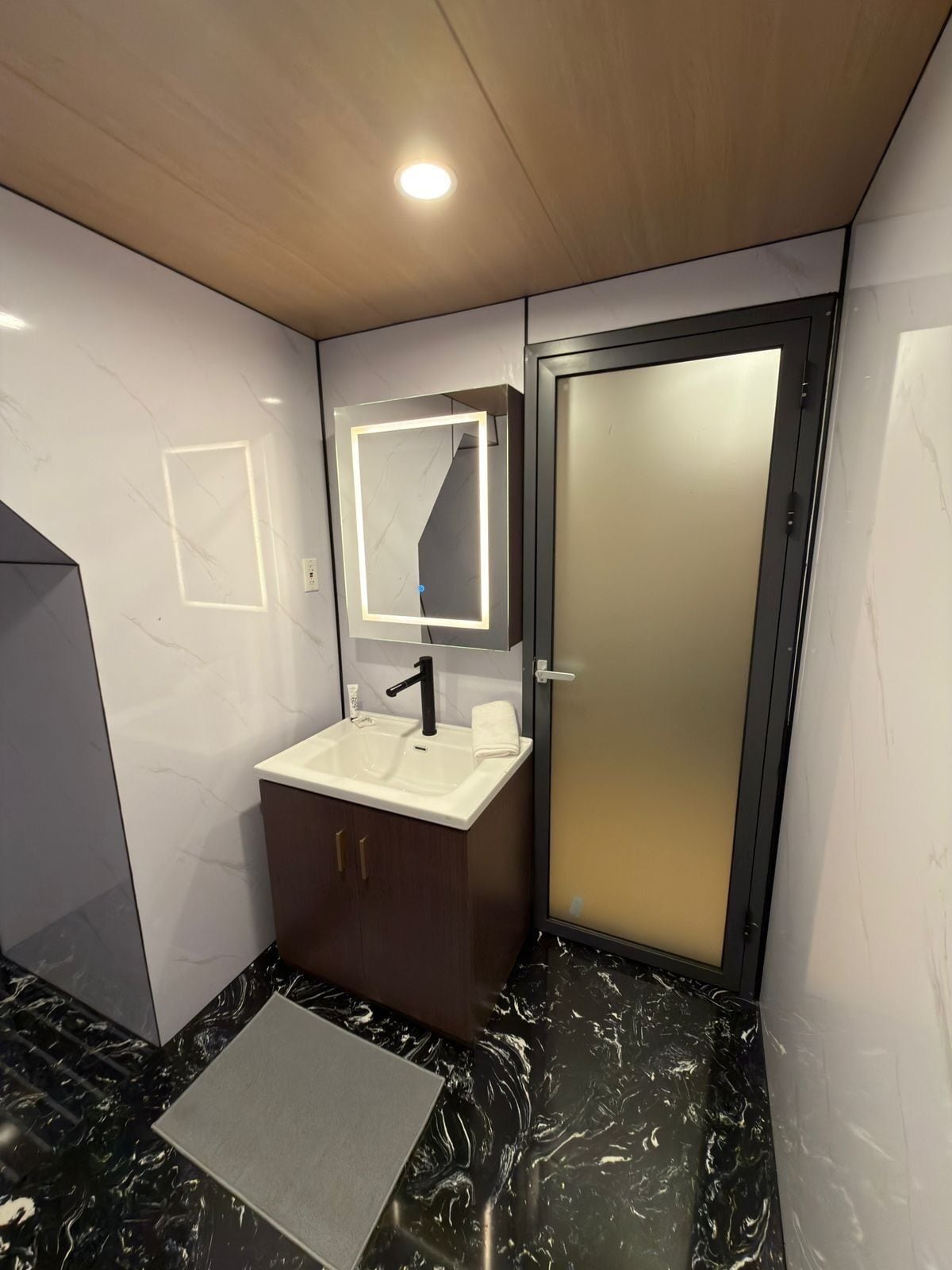 Bubble Suite 1 | Badeværelse | Håndklæder