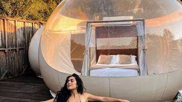 1 bedroom, individually decorated, individually furnished, free WiFi