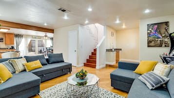 Smart TV, fireplace, video games, Netflix