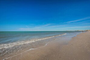 Accommodatie ligt op het strand