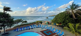 Grapetree Bay Hotel & Villas