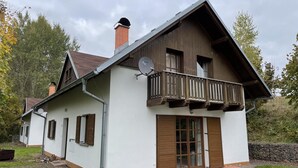 House - Javornik Kjh332 in Rudn k (Mlade Buky)