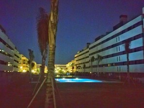 Outdoor pool - Holidays2Torremolinos Alamos 3 bedroom & terrace & pool (Torremolinos)