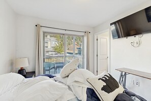 3 Schlafzimmer, Bügeleisen/Bügelbrett, kostenloses Internet, Bettwäsche