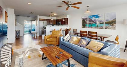 Immaculate Condo Near Meadow Village | New Carpet, Mountain Views & Dog-Friendly