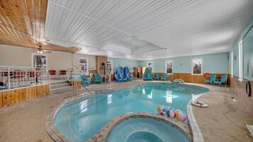 Una piscina techada