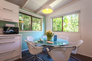 Family House | In-room dining