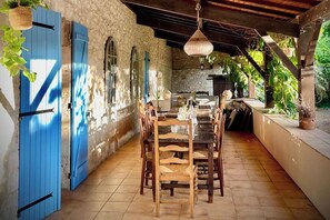 Restauration extérieure