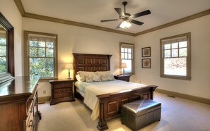 5 bedrooms, free WiFi, bed sheets - Paradise Retreat - Sip Cocktails by Lake Disharoon, Play Golf & Swim Year-Round (Jasper)