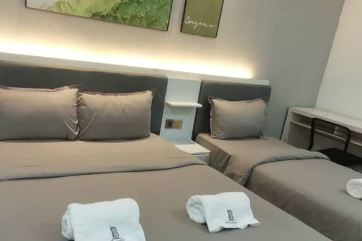 Family Triple Room | Iron/ironing board, free WiFi