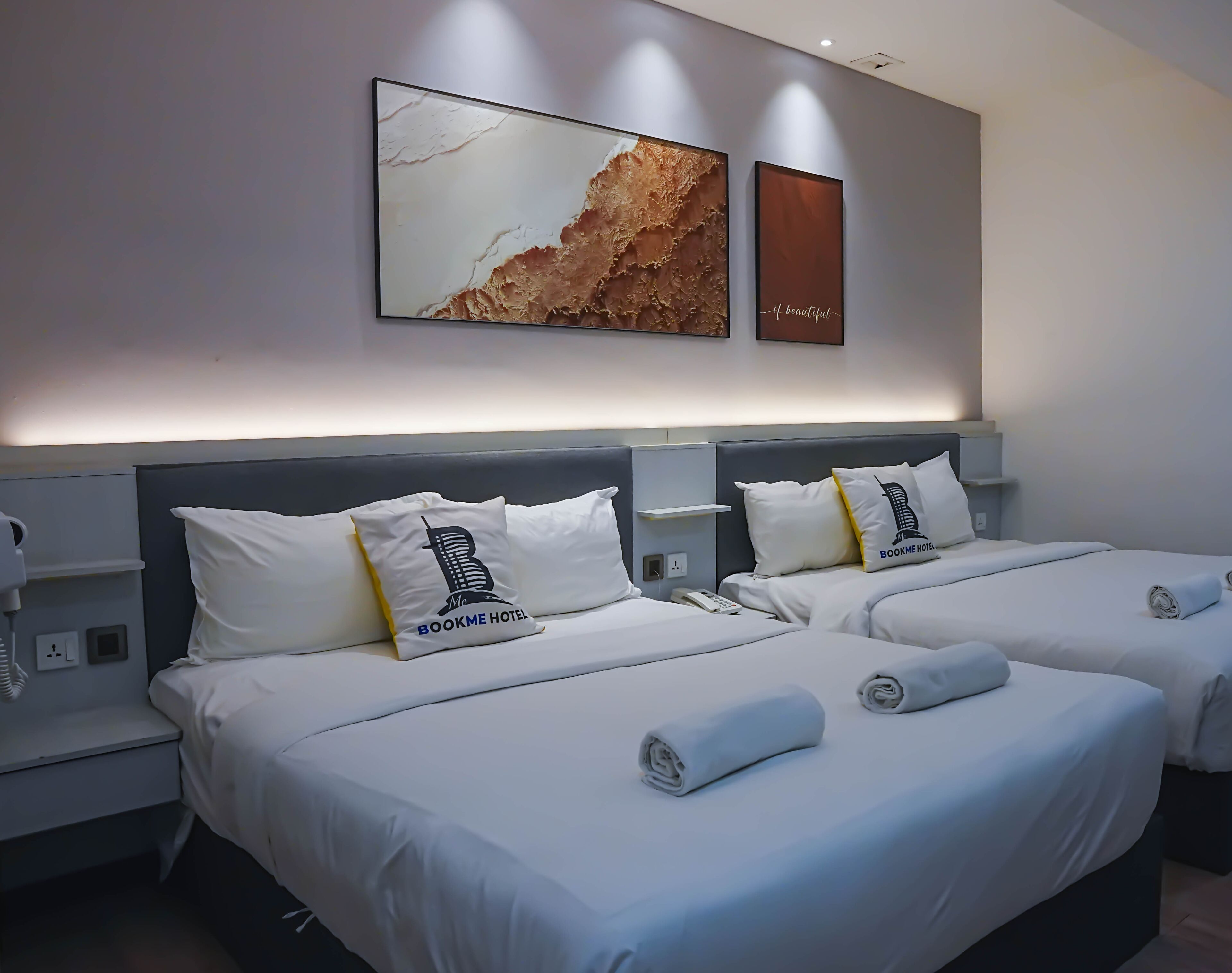 مكواة/لوح كي وواي فاي مجانًا