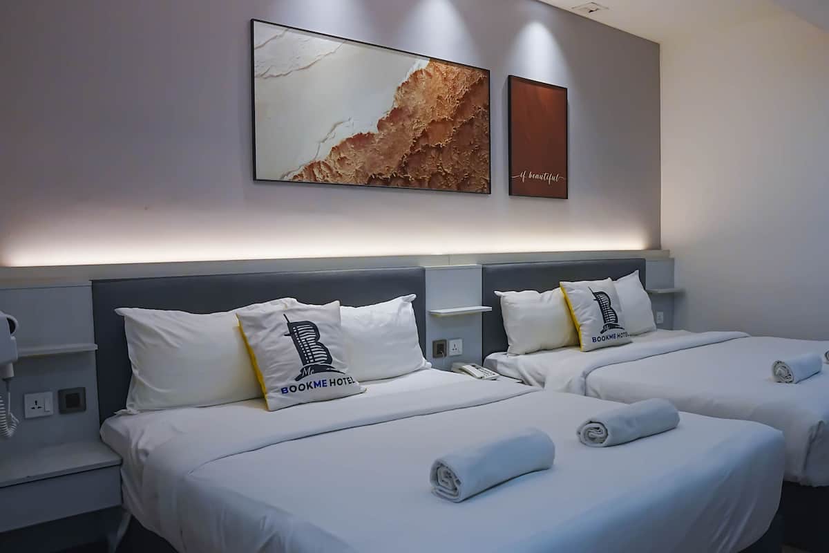 Family Quadruple Room | Iron/ironing board, free WiFi
