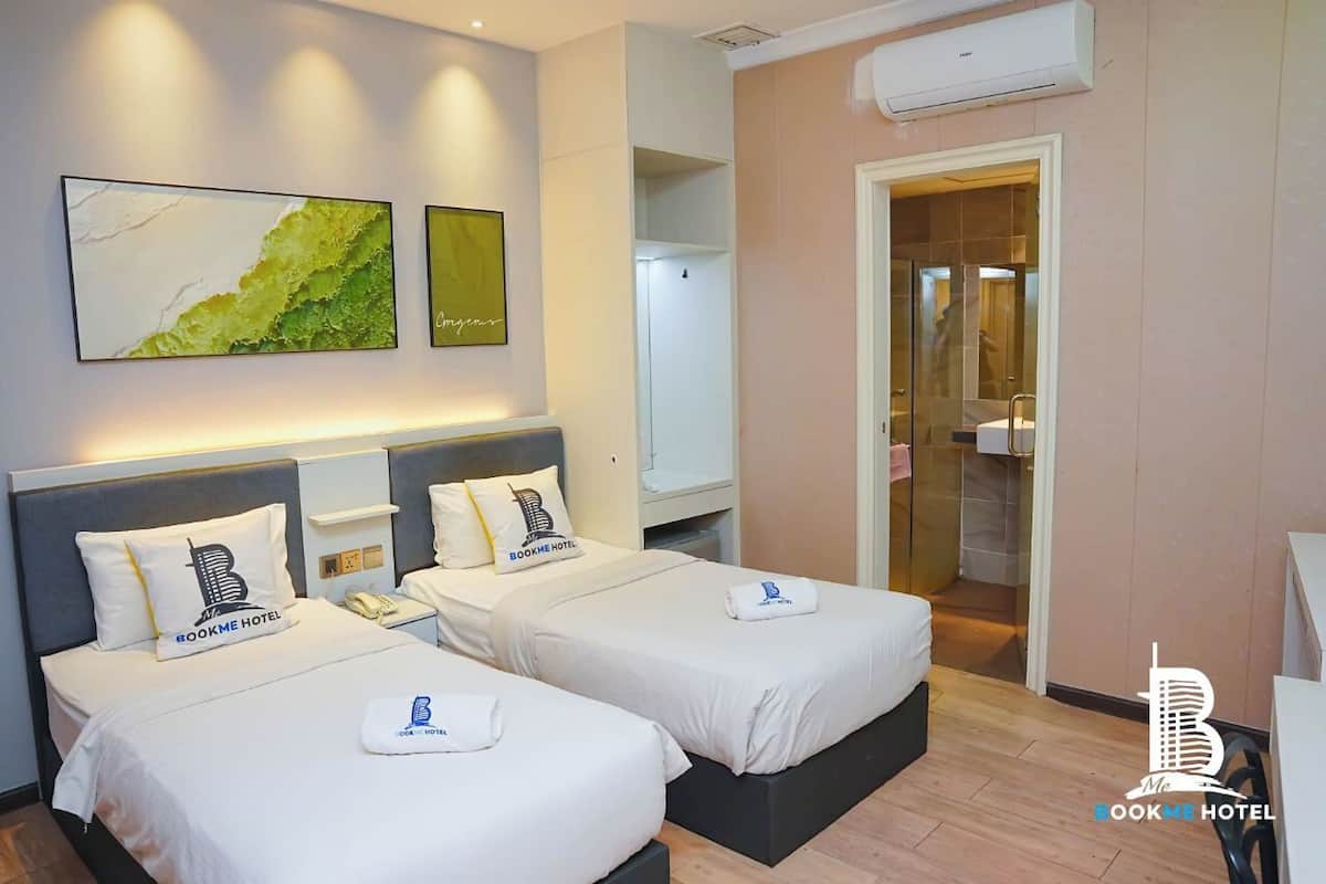 Superior Double or Twin Room | Iron/ironing board, free WiFi