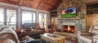 Wine Down Cottage - Mountain Views, Sip Wine Fireside, Watch Netflix & Play Golf