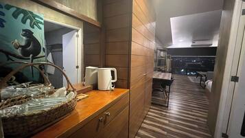 Suite | 1 bedroom, minibar, desk, free WiFi