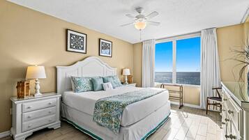 2 bedrooms, iron/ironing board, Internet, bed sheets