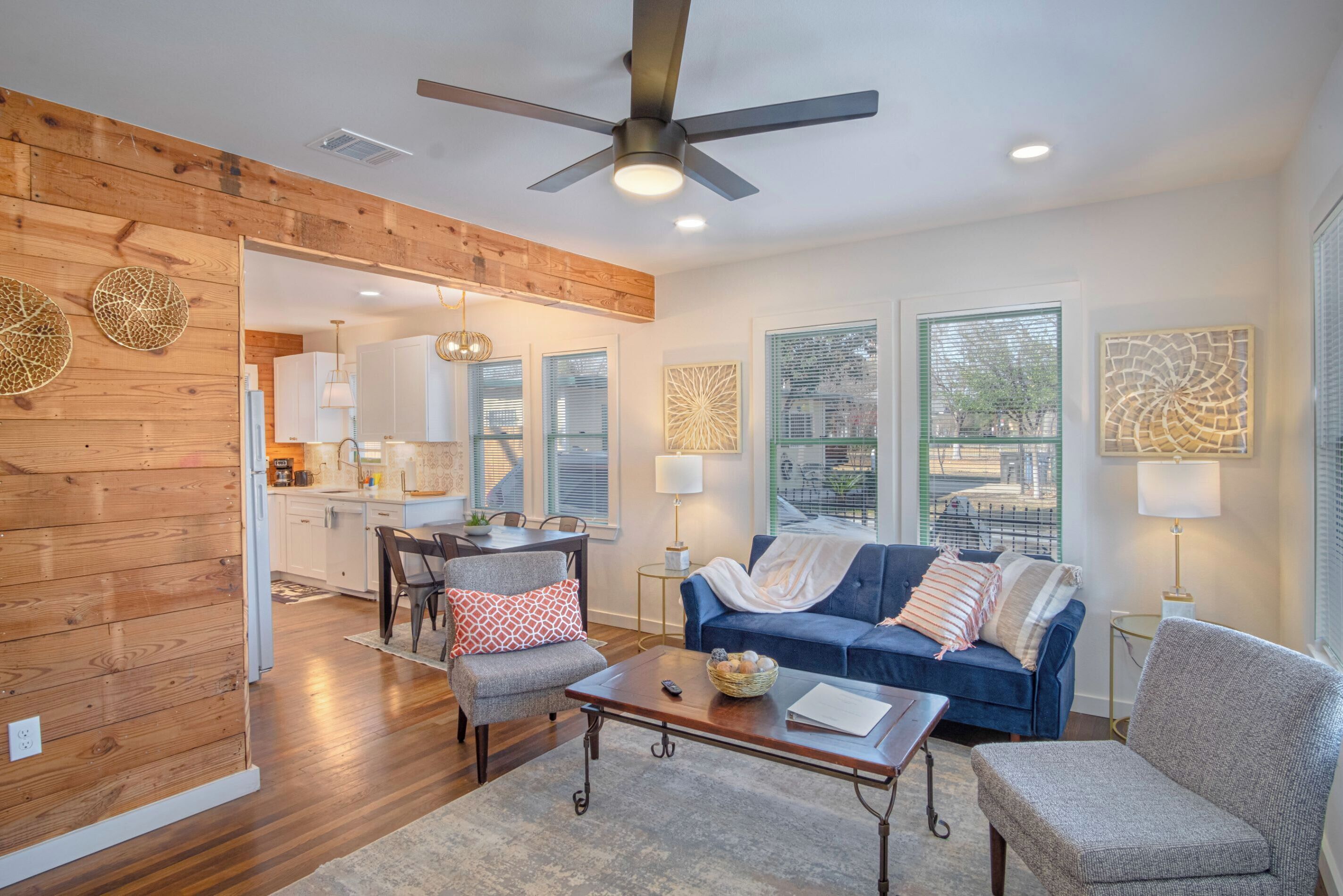 Dazzling 3 Br/2 BA Home Near Downtown Tower Americas