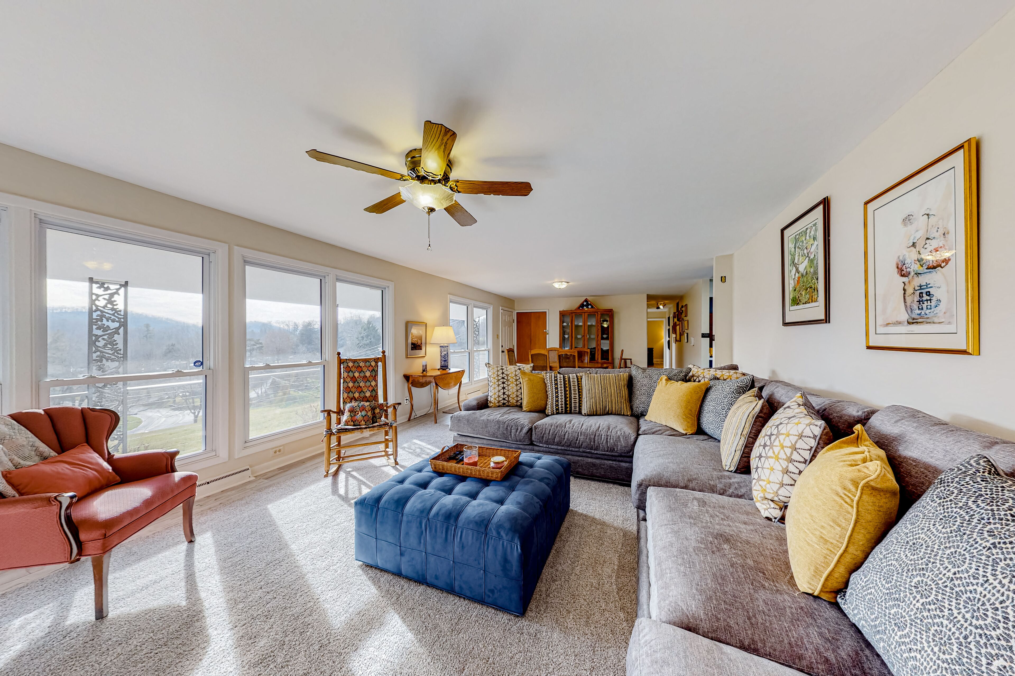 Sunlit Mountain-View Home w/ Fireplace, WiFi, Alfresco Living & Dining & W/D