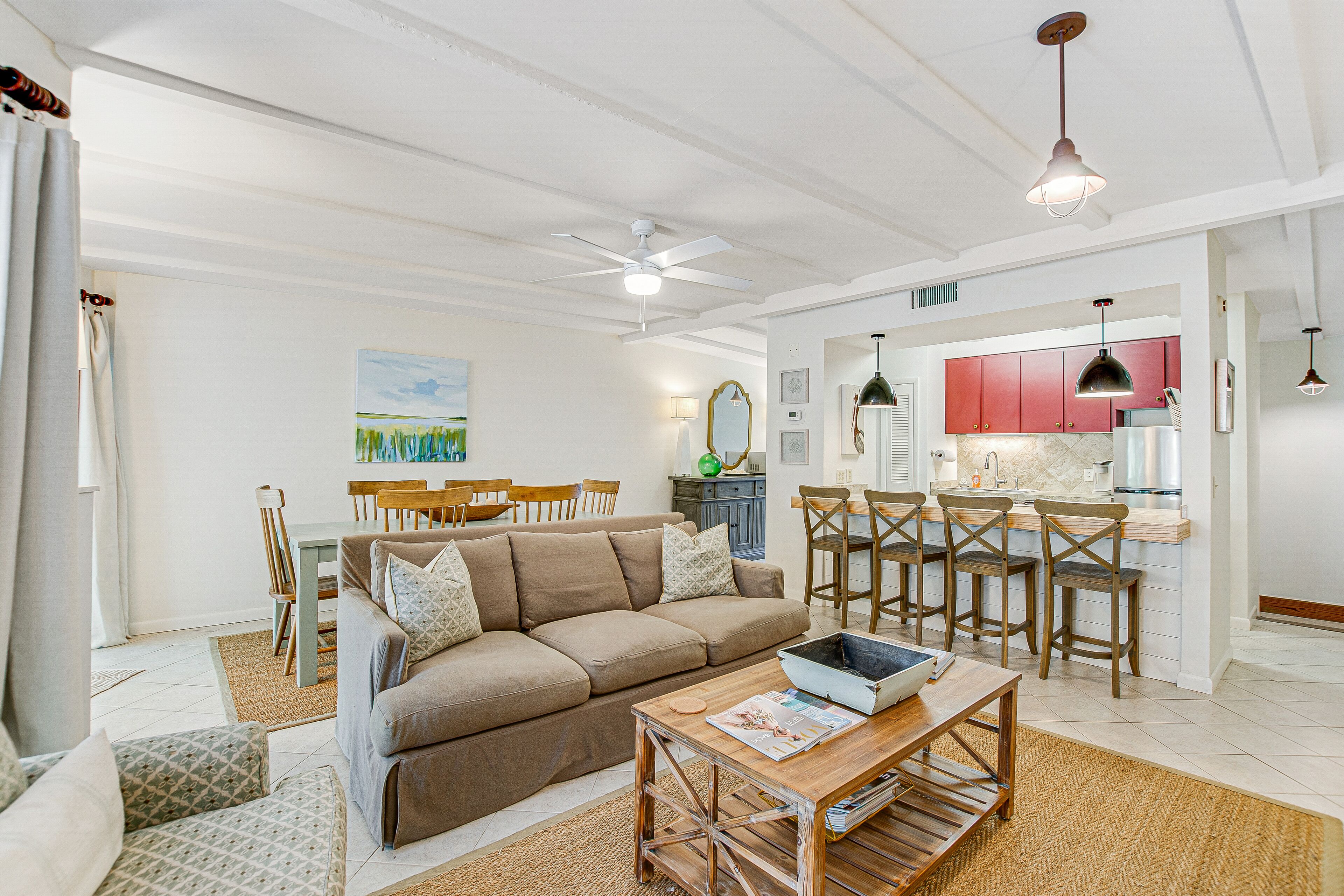 Two-story condo near the ocean with large deck, patio, W/D, & free WiFi