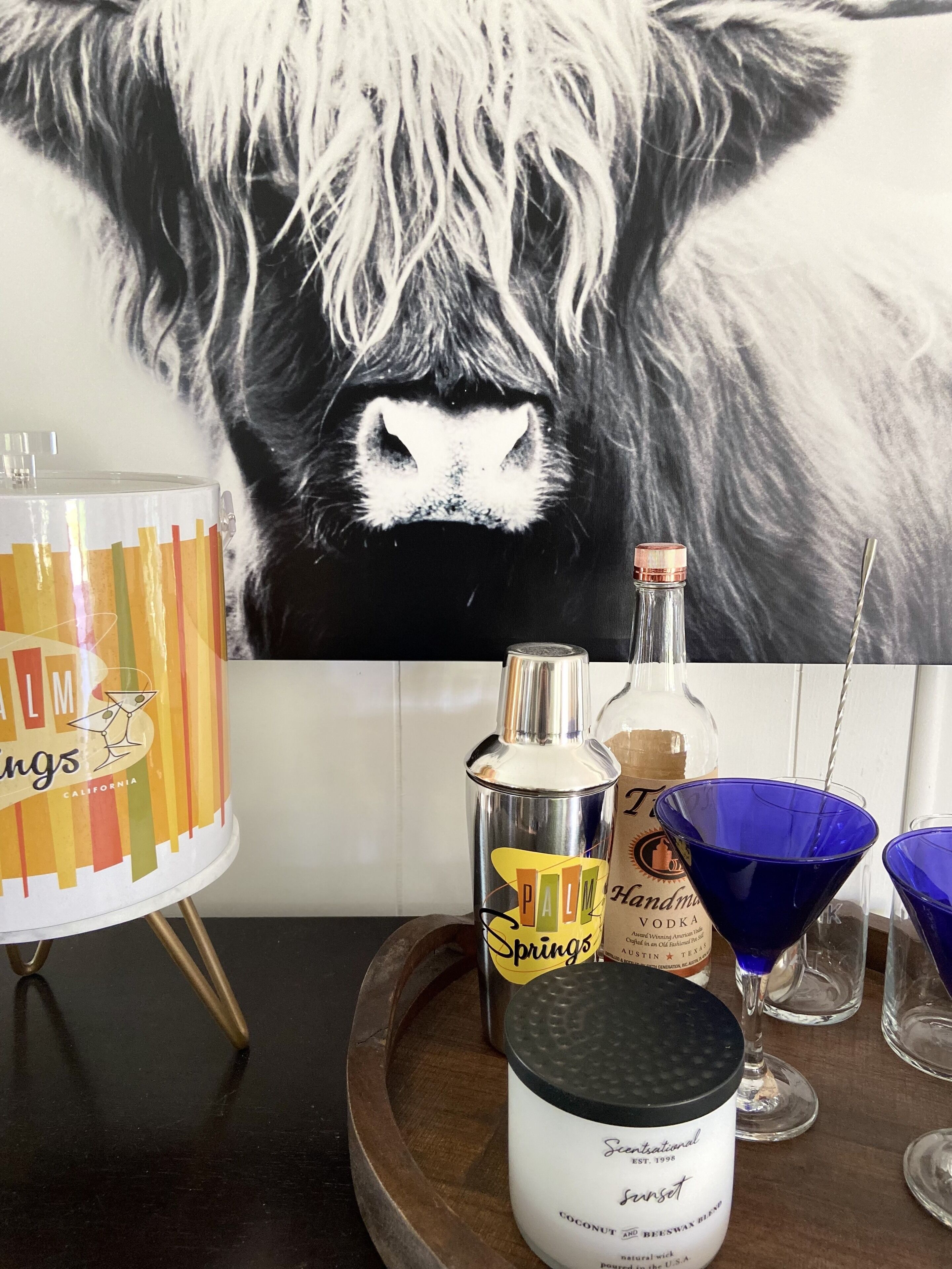 Cute & cozy on golf course - amazing views - great location