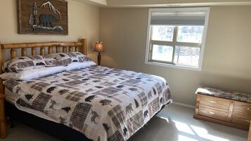3 habitaciones, cuna de viaje, wifi y ropa de cama