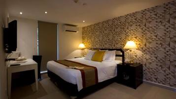 Individually decorated, desk, free WiFi, bed sheets