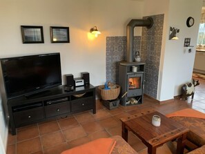 TV, fireplace - Vacation home Witten by Interhome (Esens)