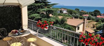 La Terrazza Di Dinky by Interhome