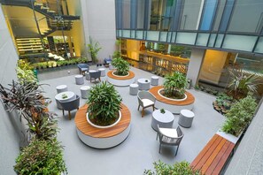 Lobby-Lounge