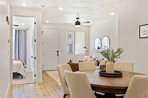 Condo, 3 Bedrooms | Dining