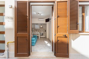 Interior - Apartment 'Casa Genziana' with Sea View, A/C & Wi-Fi (Castellammare del golfo)