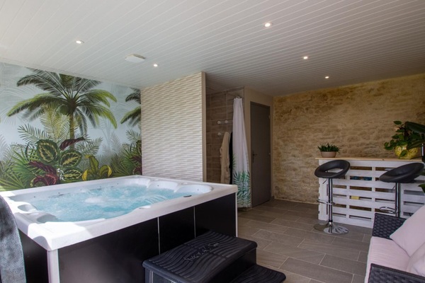 Bain à remous intérieur