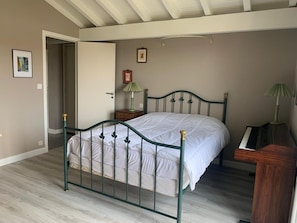 3 bedrooms, free WiFi