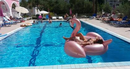 Giannis Studios Alykes