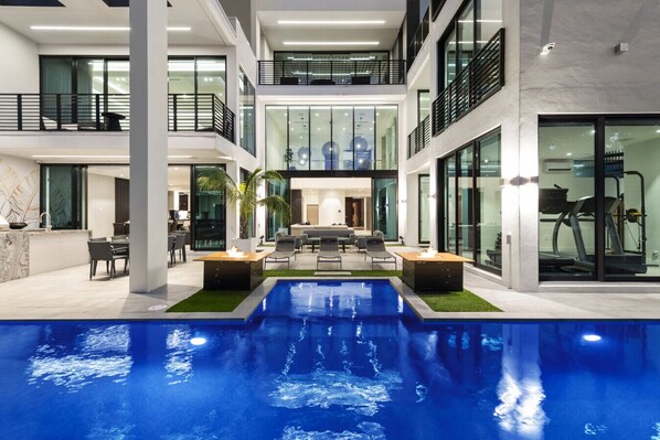 Pool