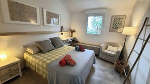 3 Schlafzimmer, Bügeleisen/Bügelbrett, Reisekinderbett, kostenloses WLAN