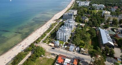 Klimatisierte Wohnung | Meerblick, Parkplatz und Fitnessstudio
