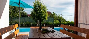 Holiday Home Mons Aureus