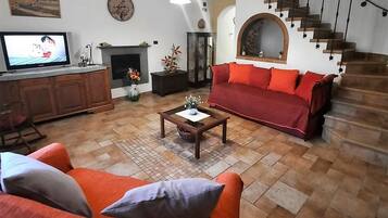 TV connectée, cheminée