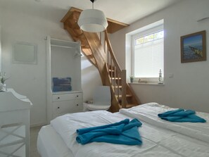 3 chambres, bureau, lit parapluie, Wi-Fi gratuit