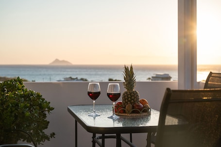 Exclusive Double Room | Terrace/patio