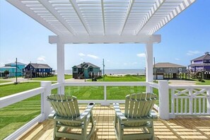 House, 3 Bedrooms | Property grounds